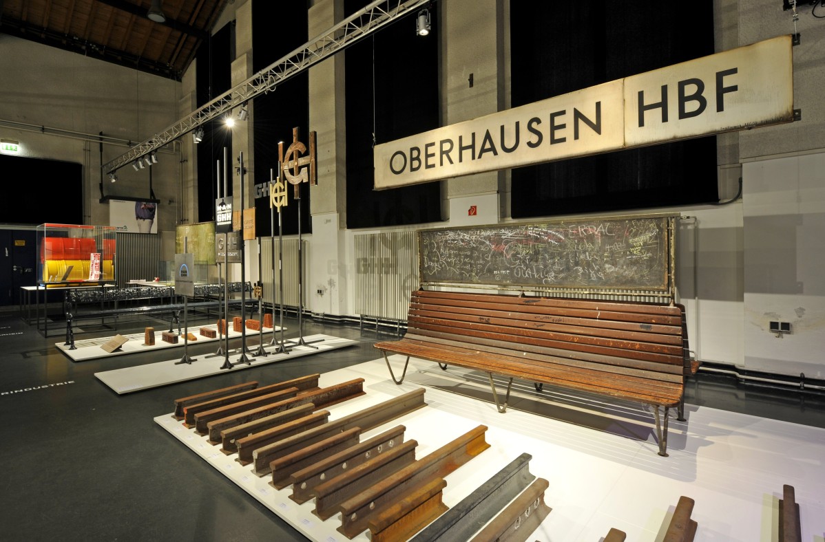 Inszenierung des Oberhausener Hauptbahnhofs in der Ausstellung