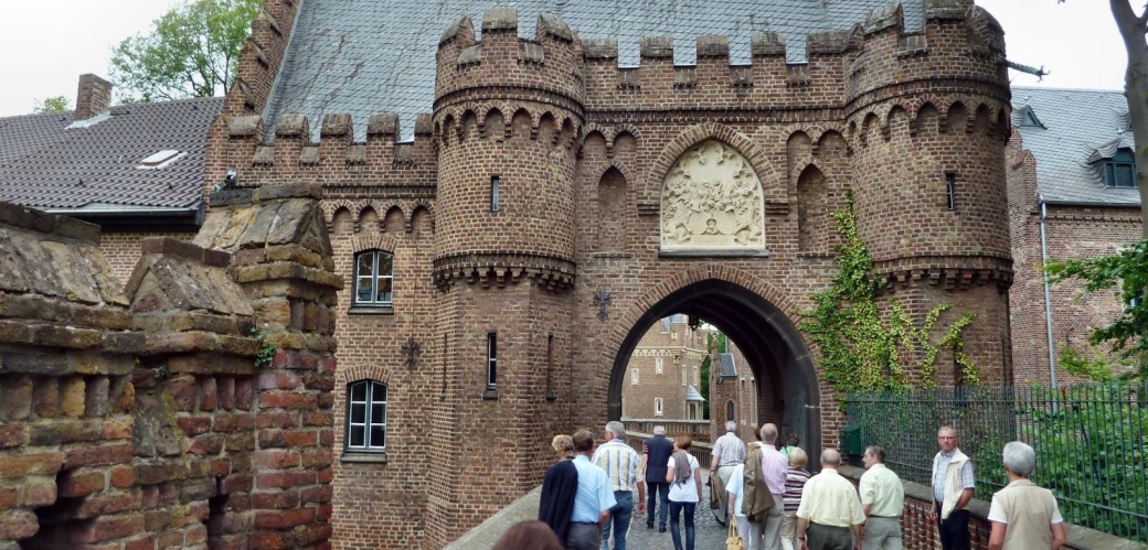 Members of the development association visit a castle