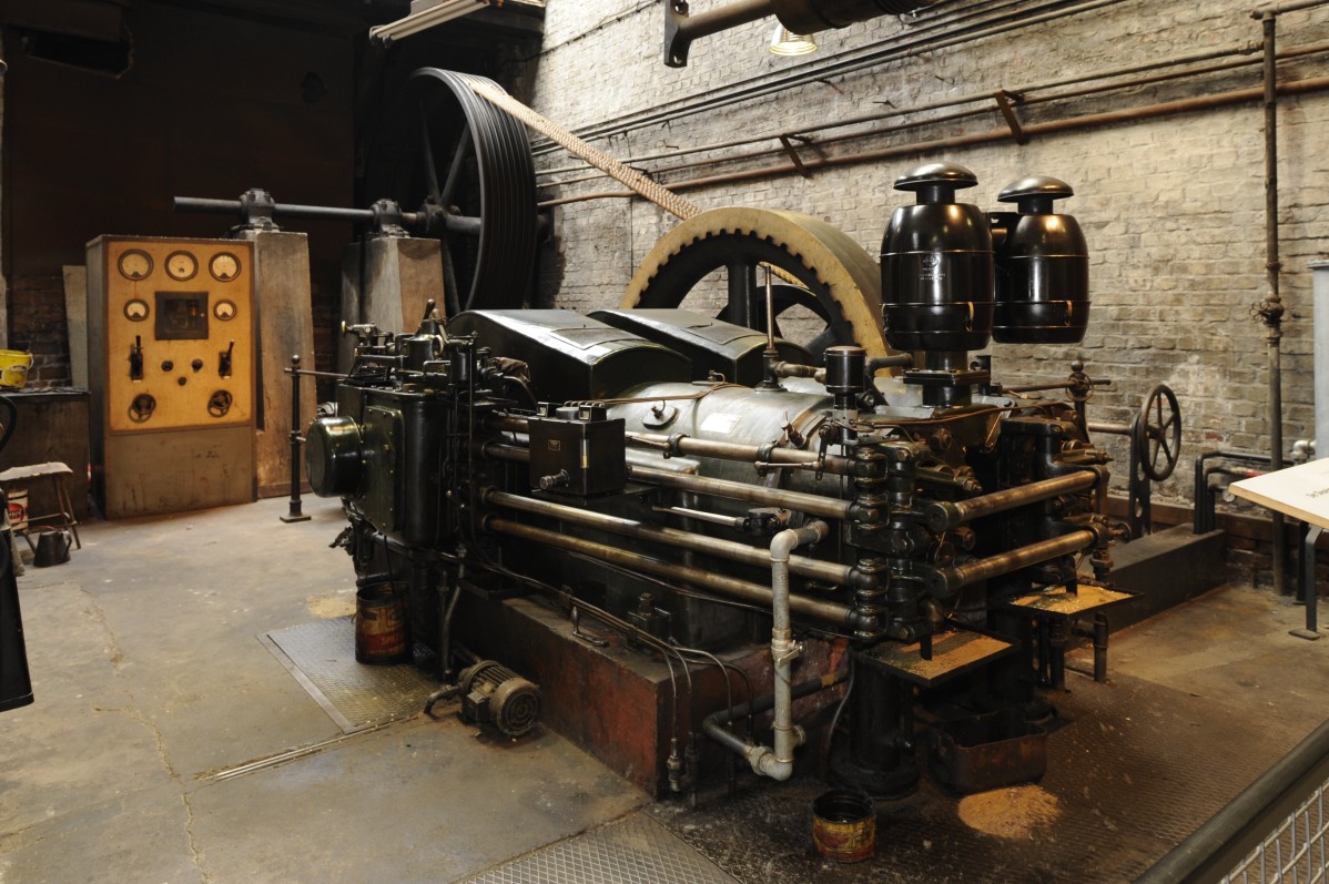 The historic diesel engine from the former Hendrichs drop forge